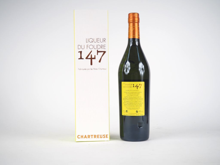 1 BOUTEILLE CHARTREUSE "LIQUEUR DU FOUDRE 147" - 2019 - COFFRET 