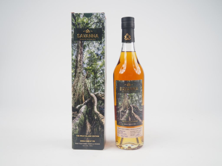 1 BOUTEILLE RHUM SAVANNA 8 YEARS DISTILLED : 04/12/2012 - BOTTLED : 20