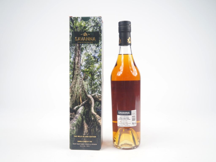 1 BOUTEILLE RHUM SAVANNA 8 YEARS DISTILLED : 04/12/2012 - BOTTLED : 20