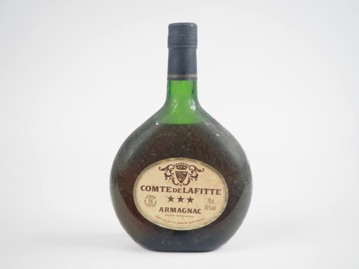 1 BOUTEILLE ARMAGNAC *** COMTE DE LAFITE - NIVEAU BAS 