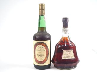 Vente aux enchères 2 BOUTEILLES : 1 PORTO QUINTA DA ERVAMOIRA 10 ANS D'AGE / 1 PORTO REAL