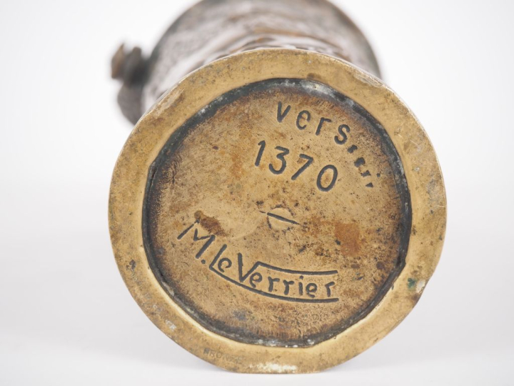 Max LE VERRIER.  Seau à eau bénite à décor de trétramorphe. Signé