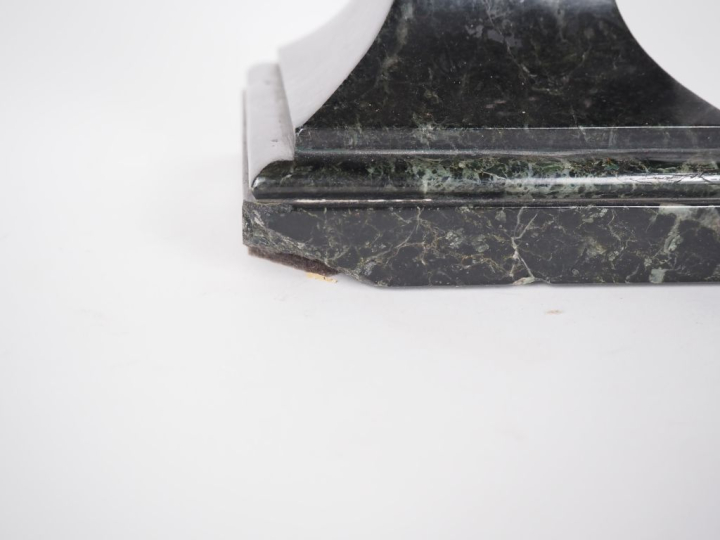 FALGUIERES.  "Diane chasseresse" Sculpture en bronze, à patine brune s