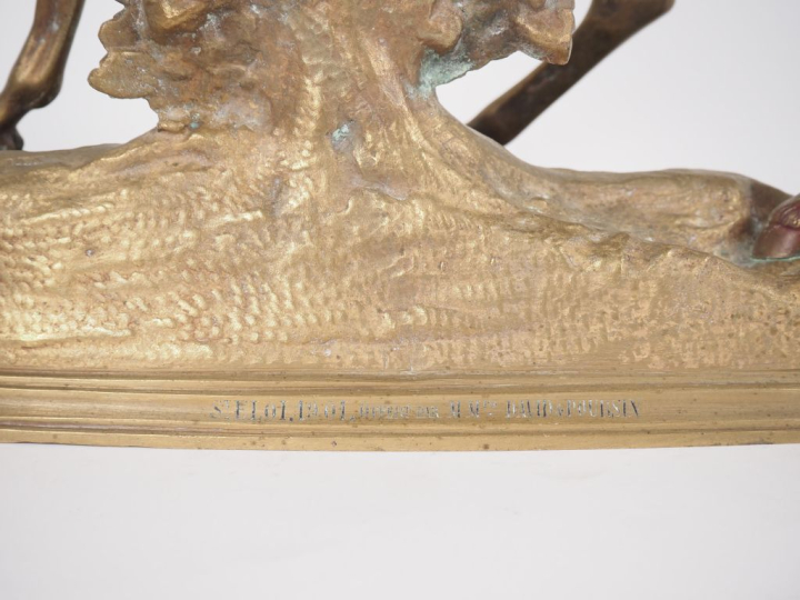 Sculpture XIXème en bronze.  "Etalon" Dim. 34 x 32 cm Porte la dédicac