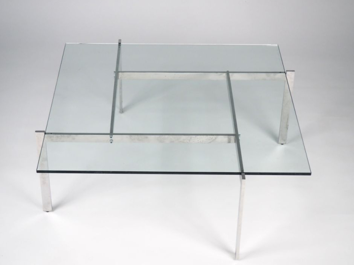Poul KJAERHOLM. Table basse "PK 61" piétement en métal chromé, plateau
