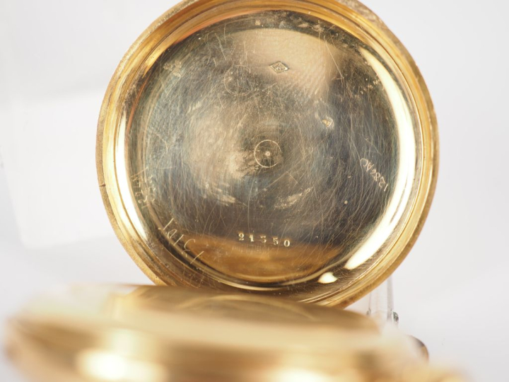 Montre de gousset Napoléon III en or jaune 750.  Cadran rond à chiffre
