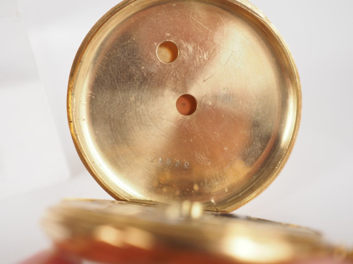 Montre de gousset Napoléon III en or jaune 750.  Cadran rond à chiffre