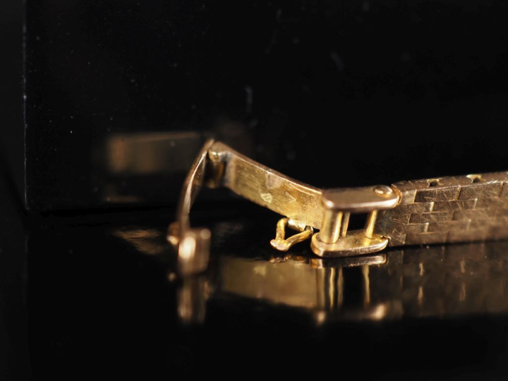 JAEGER LECOULTRE N°871423 Ravissante montre bracelet de dame.  Boitier