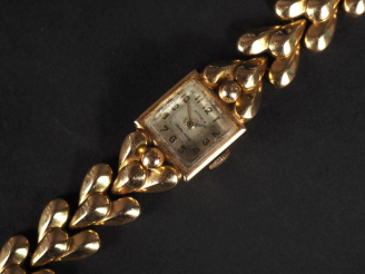 Vente aux enchères MERIDIA Ravissante montre bracelet de dame, boitier et bracelet en or 