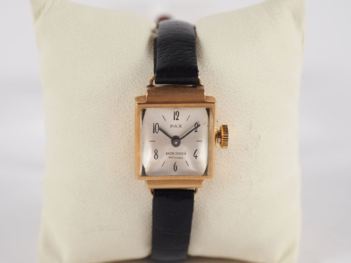 PAX Montre bracelet de dame de style 1940, boitier en or jaune 750.  B