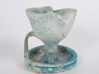 Vente aux enchères Égypte, XV-XVIe s. apr. J.-C.   Lampe islamique à glaçure turquoise. 9
