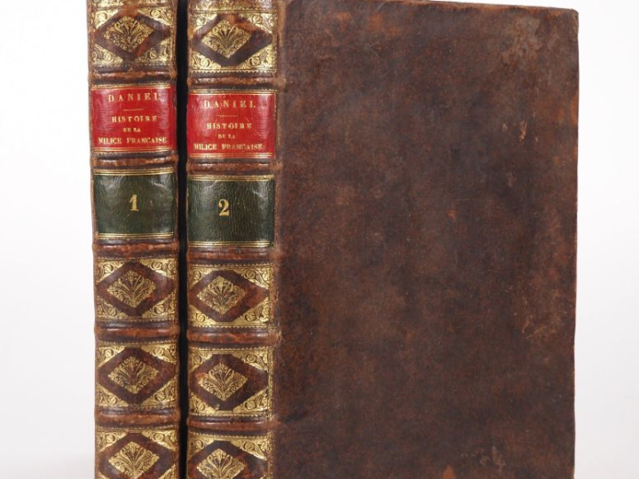 DANIEL (Gabriel). HISTOIRE DE LA MILICE FRANÇOISE. Amsterdam, Aux Dépe