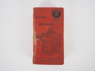Vente aux enchères MICHELIN. Guide rouge 1926. (Mauvais état).