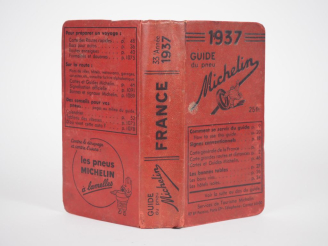 Vente aux enchères MICHELIN. Guide rouge 1937. (accidents et frottements).