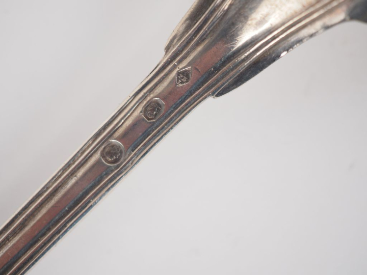 Cuillère à ragoût début XIXème en argent 950, poinçon au 2ème Coq, mod
