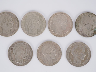 Vente aux enchères Ensemble comprenant sept pièces de 20 Francs en argent, 1929 (x2), 193