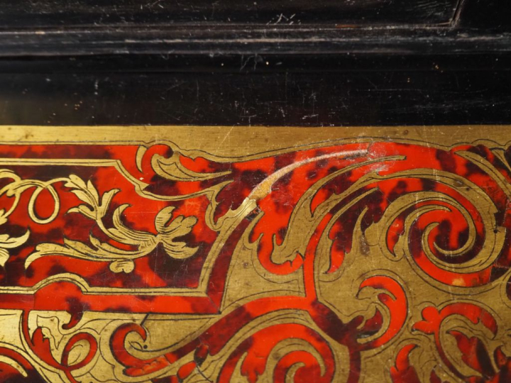 Secrétaire bonheur du jour Napolon III en marqueterie Boulle, ouvrant 