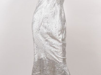 Vente aux enchères Franck USHER Robe de soirée à fine bretelle et traine en tissu à rehau