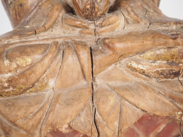 Chine du Sud, XIXe siècle Sculpture en bois, anciennement laquée, repr