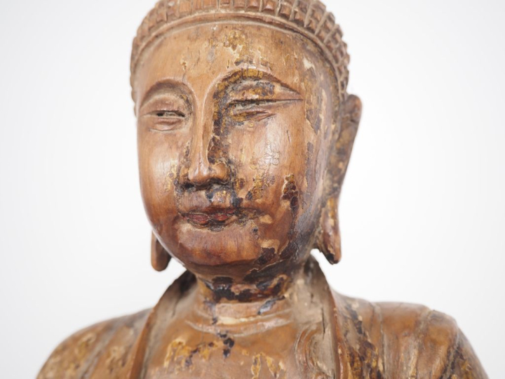Chine du Sud, XIXe siècle Sculpture en bois, anciennement laquée, repr