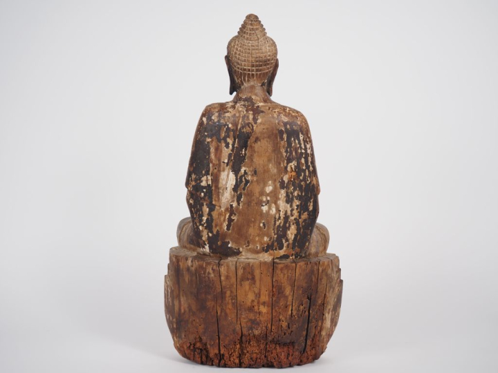 Chine du Sud, XIXe siècle Sculpture en bois, anciennement laquée, repr