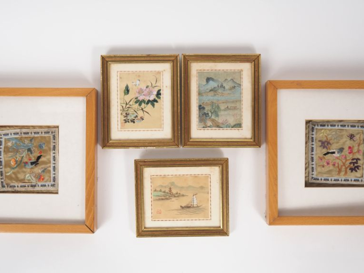 Chine, XXe siècle, Cinq éléments en tissu, dont trois encres et couleu