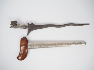 Vente aux enchères Indonésie, Malaisie, fin XIXe – début XXe siècle Poignard dit « Kriss 