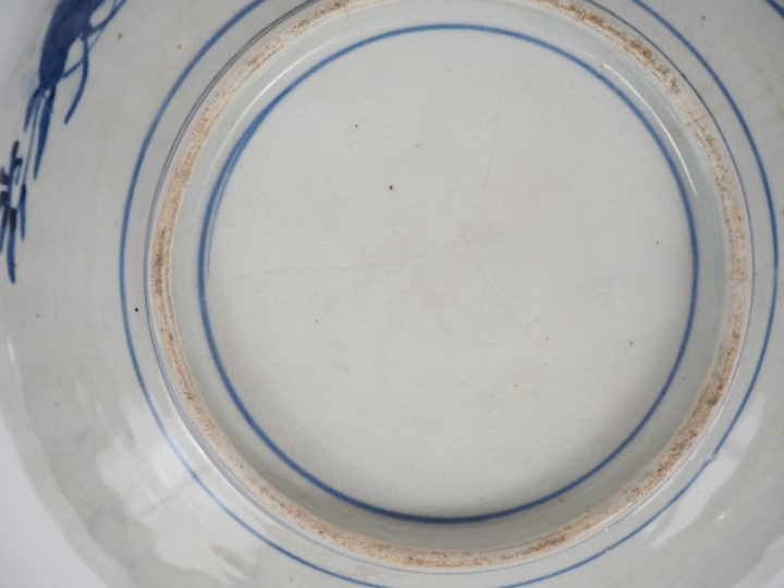 Japon, vers 1900 Ensemble de cinq plats floriformes en porcelaine d’im