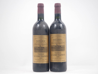 Vente aux enchères 2 BOUTEILLES CHÂTEAU LALANDE VILLENEUVE MÉDOC - 1985