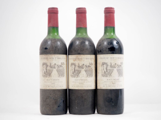 Vente aux enchères 3 BOUTEILLES CHÂTEAU HAUT BRIGNAYS CB HAUT MÉDOC - 1986 - 2 HEP/1 MEP 