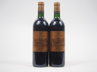 Vente aux enchères 2 BOUTEILLES CHÂTEAU D'ISSAN GCC MARGAUX - 2001 