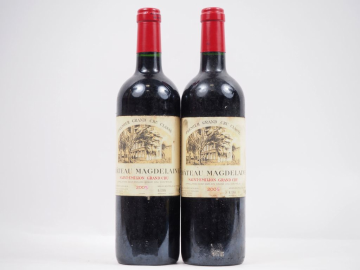 2 BOUTEILLES CHÂTEAU MAGDELAINE 1er GCC ST ÉMILION - 2005 (?) - ES