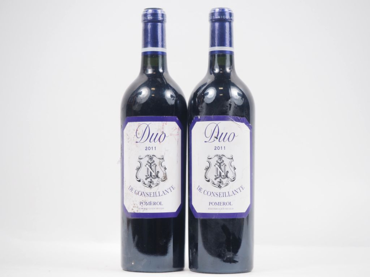 2 BOUTEILLES DUO DE CONSEILLANTE POMEROL - 2011 - EA