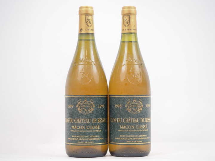 2 BOUTEILLES MÂCON CLESSÉ "CLOS DU CHÂTEAU DE BESSEUIL" - 1998