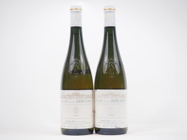 2 BOUTEILLES CLOS DE LA BERGERIE NICOLAS JOLY - 2002 - EA 