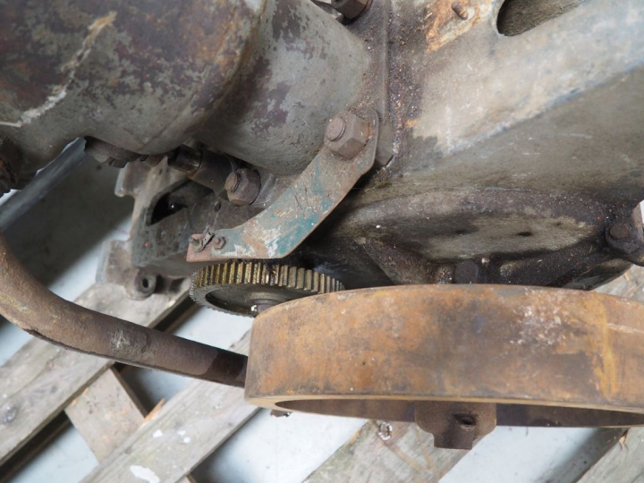 Moteur monocylindre pour véhicule ancien. (A restaurer)