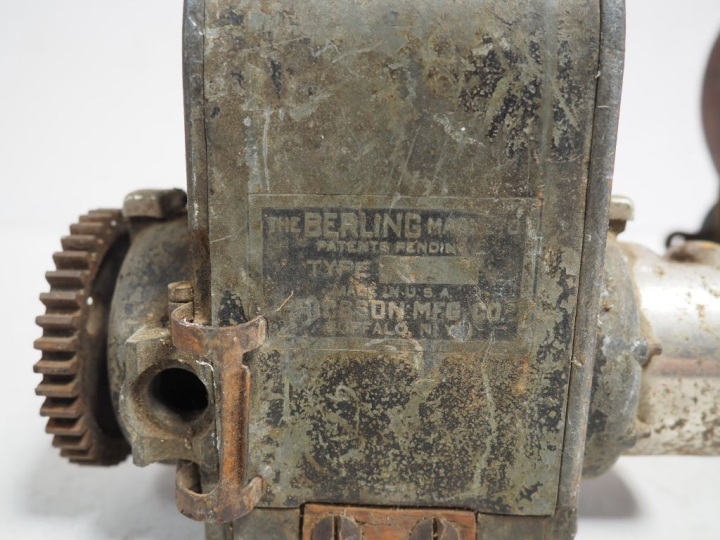 3 différents magnétos pour automobile de marque THE BERLING MAGNETO, E