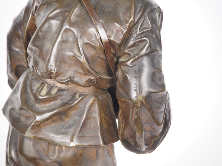 Eutrope BOURET.  "Arlequin : au clair de la lune" Sculpture en bronze 