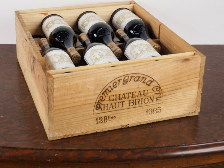 12 BOUTEILLES CHÂTEAU HAUT BRION 1er GCC GRAVES - 1985 - CBO - #1 - BO