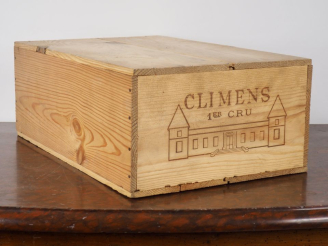 Vente aux enchères 8 BOUTEILLES CHÂTEAU CLIMENS 1er CC SAUTERNES - 1986 - CBO - #1 - BG/2