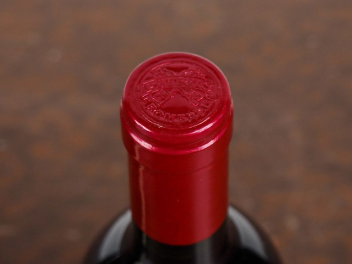 2 BOUTEILLES PETRUS POMEROL - 1988 - #1 - TRÈS BONS NIVEAUX