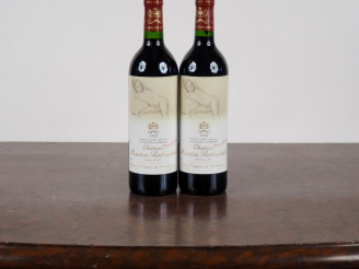 Vente aux enchères 2 BOUTEILLES CHÂTEAU MOUTON ROTHSCHILD 1er GCC PAUILLAC - 1993 - #1 - 
