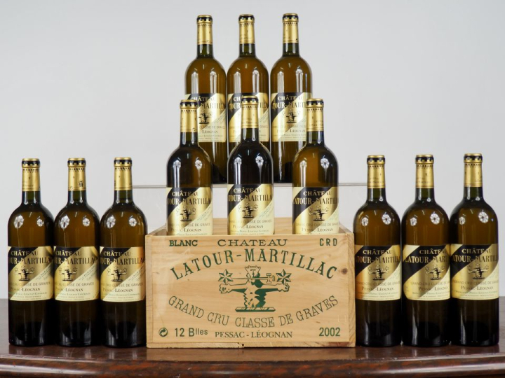 12 BOUTEILLES CHÂTEAU LATOUR MARTILLAC BLANC GCC GRAVES - 2002 - CBO -