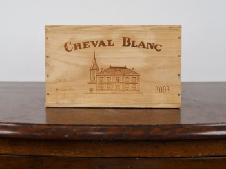 Vente aux enchères 6 BOUTEILLES CHÂTEAU CHEVAL BLANC 1er GCC SAINT ÉMILION - 2003 - CBO -