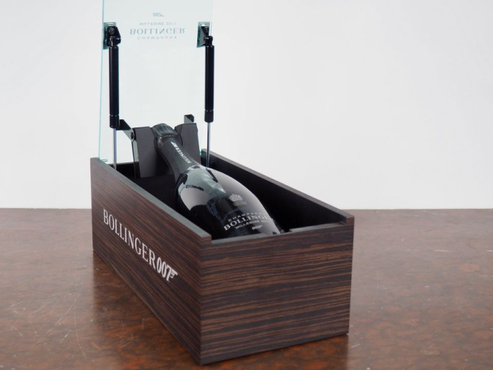 1 BOUTELLE CHAMPAGNE BOLLINGER "JAMES BOND 007" - 2011 - COFFRET - #5