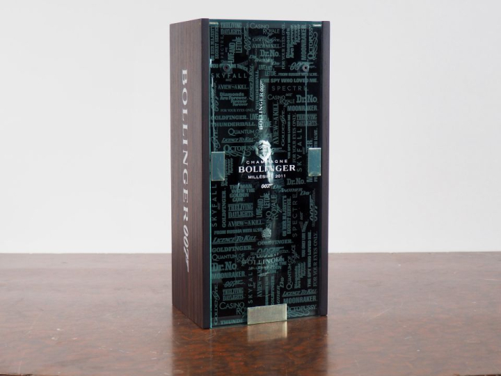 1 BOUTELLE CHAMPAGNE BOLLINGER "JAMES BOND 007" - 2011 - COFFRET - #5