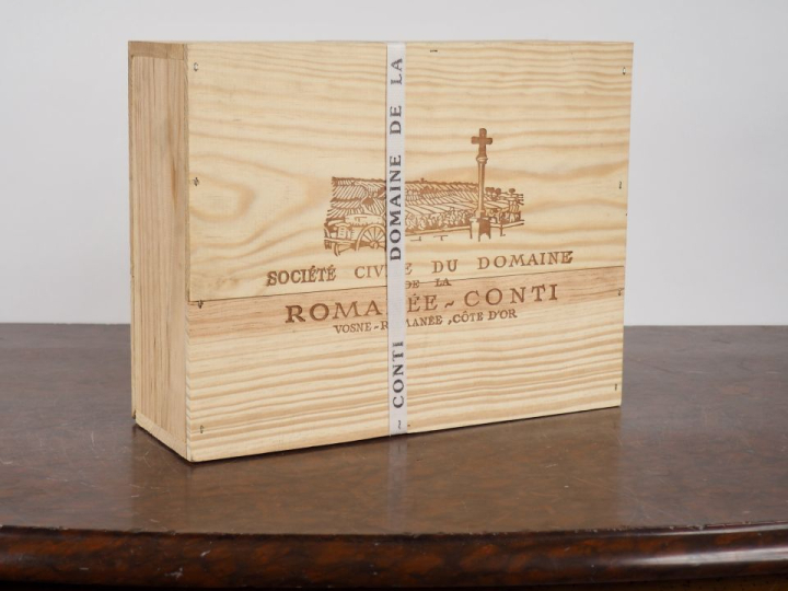 CAISSE DE 3 BOUTEILLES DU DOMAINE DE LA ROMANÉE CONTI - 2021 - CBO CER