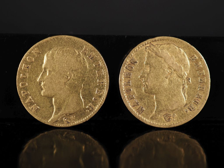 Deux pièces de 20 Francs or, Napoléon Empereur, 1806-A et 1808-A.  FRA