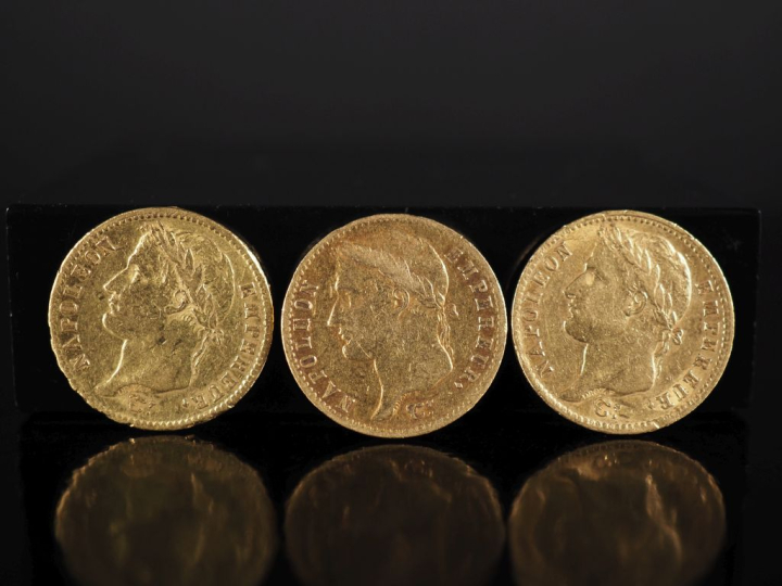 Trois pièces de 20 Francs or, 1810-A, 1811-A et 1813. FRAIS ACHETEURS 