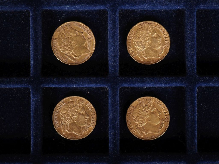 Trois pièces de 20 Francs or, 1851-A.  FRAIS ACHETEURS 10% HT.